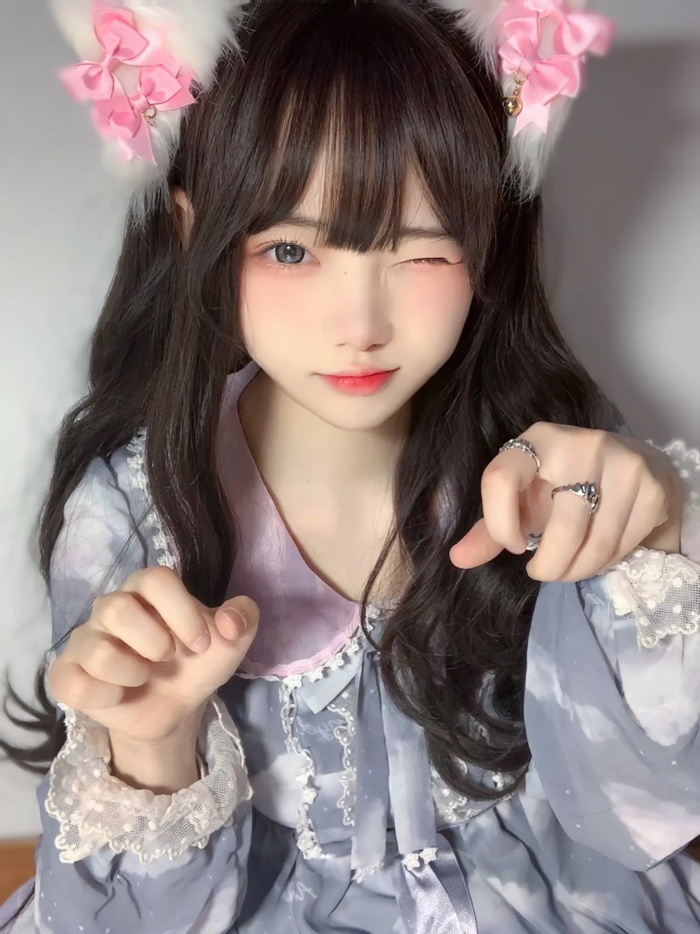 我用执着烧死了所有的幼稚和任性