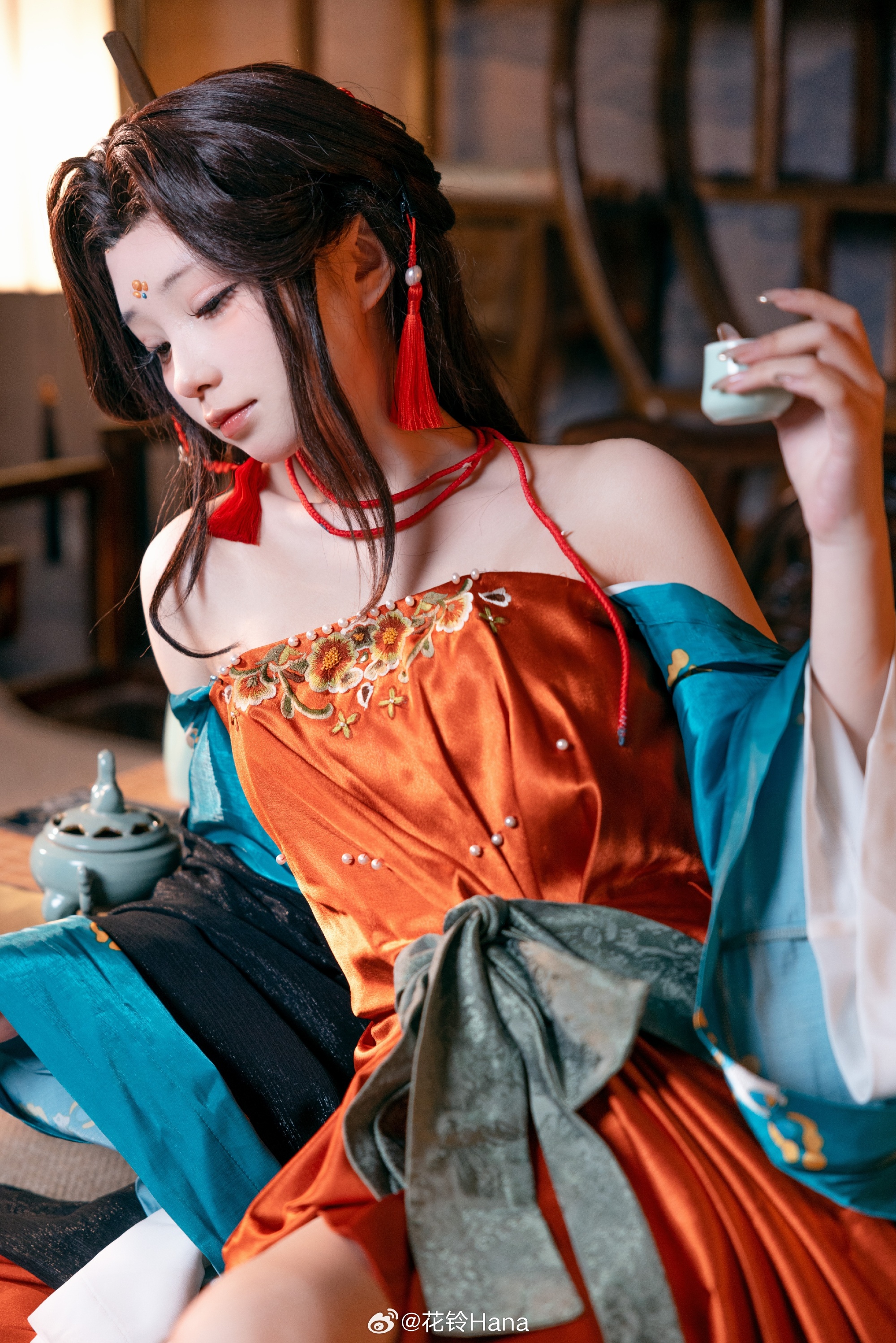 我只想帮他们……如果都变成鹿蜀……就不会这样了