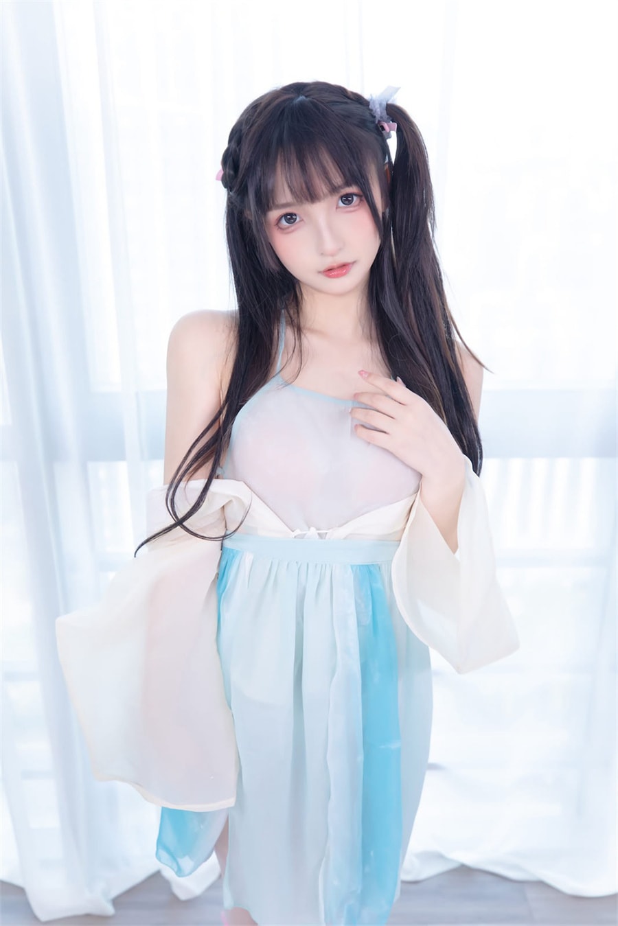 神楽坂真冬 – VOL.107 醉梦星河 神楽坂真冬 – VOL.107 醉梦星河