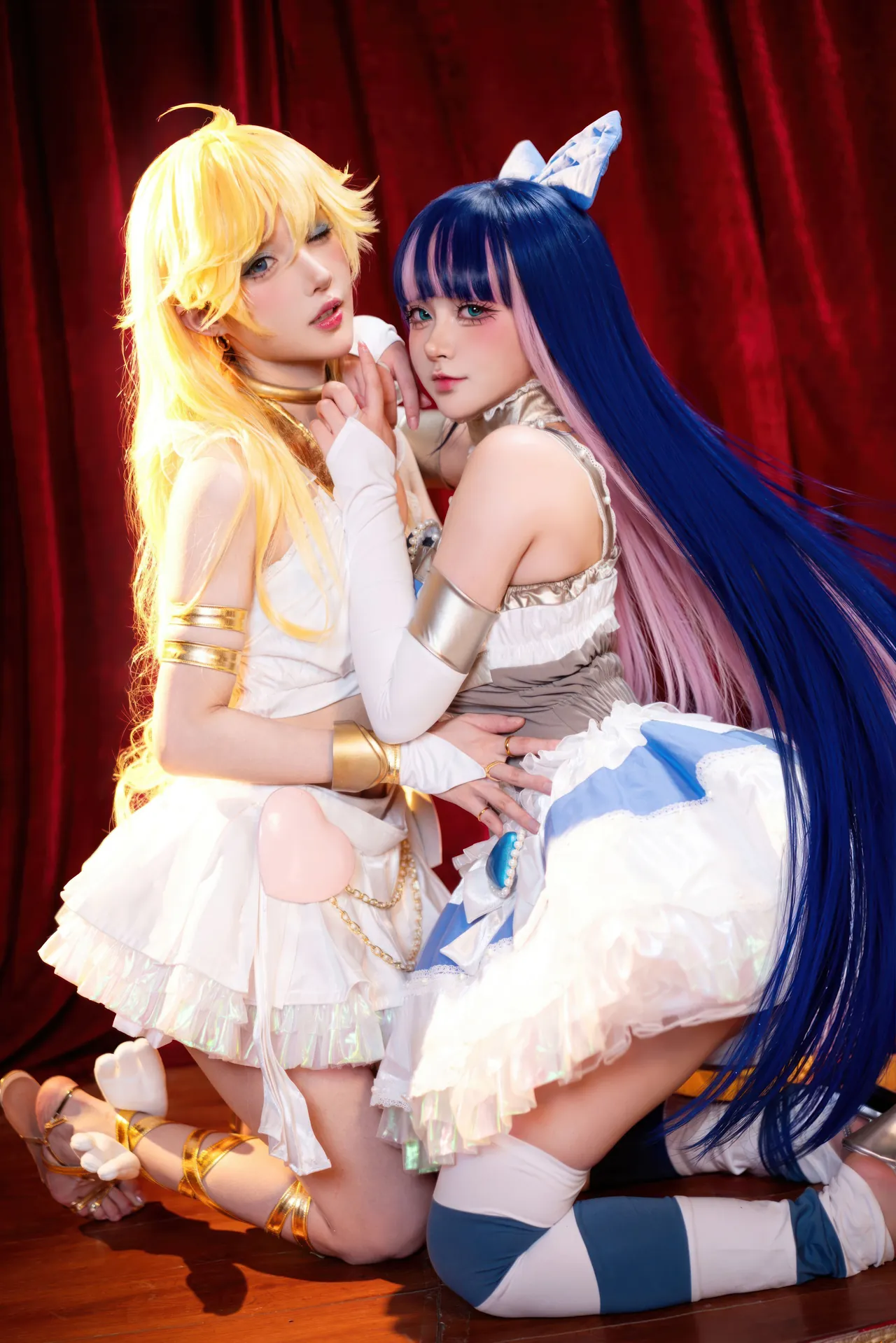 阿包也是兔娘&苏苏苏Sofia – 吊带袜天使 – 潘迪 &史朵巾[33P – 398.79MB]