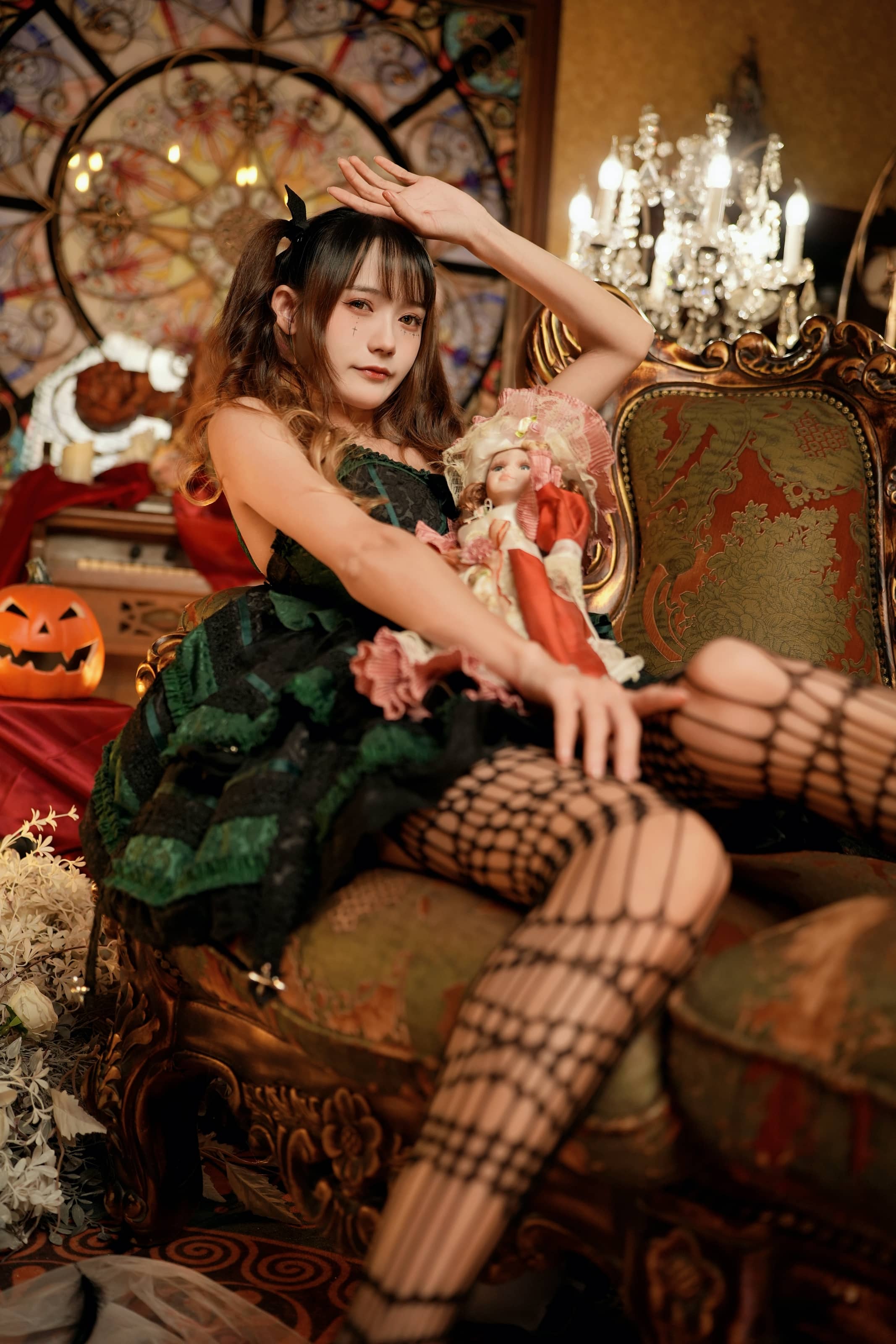 兔子Zzz不吃胡萝卜 可爱又迷人的反派角色,揭秘暗黑童话主题写真拍摄全流程 兔子Zzz不吃胡萝卜 可爱又迷人的反派角色,揭秘暗黑童话主题写真拍摄全流程