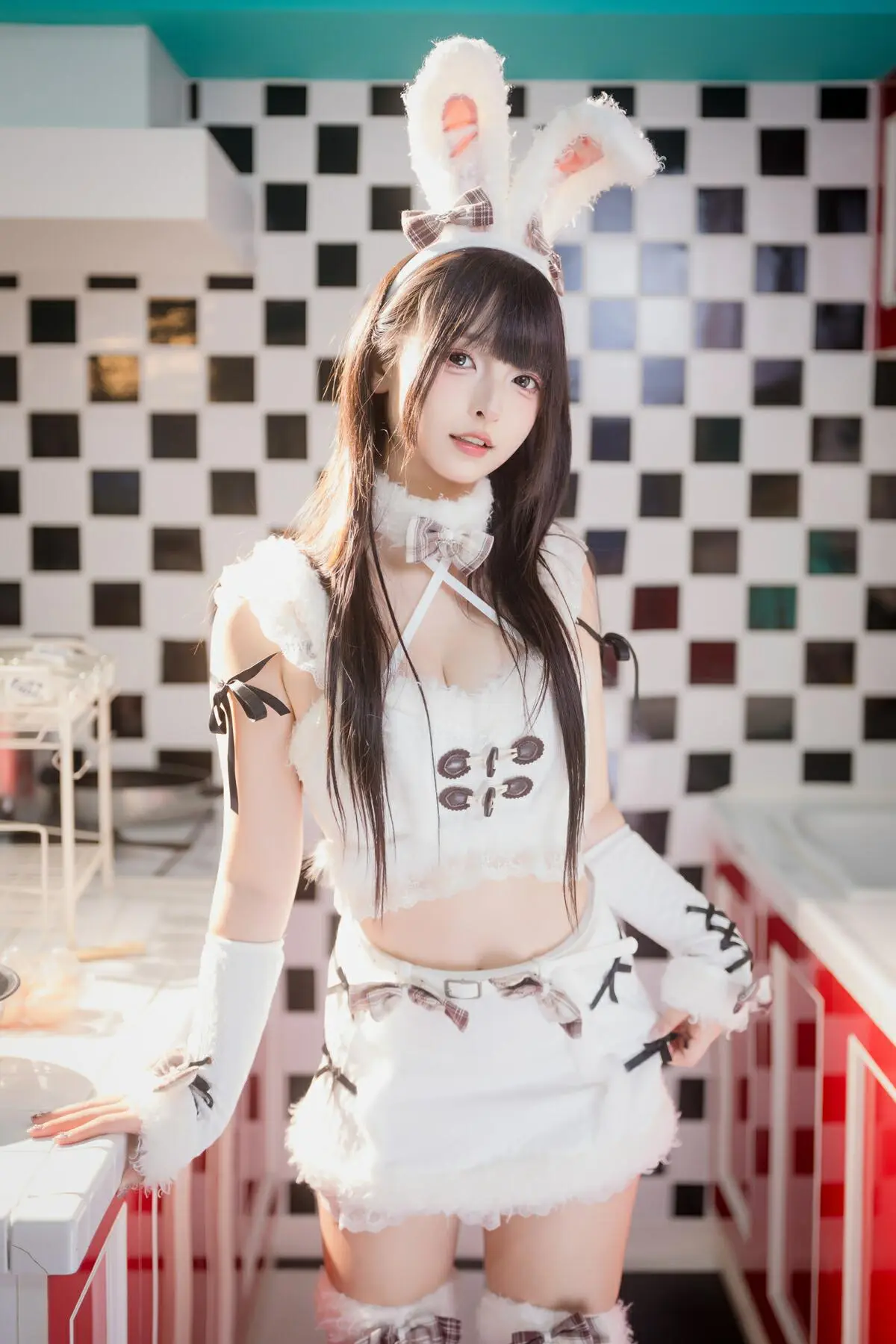 Cosplay｜神楽坂真冬 – 第五季 序号87：毛绒白兔