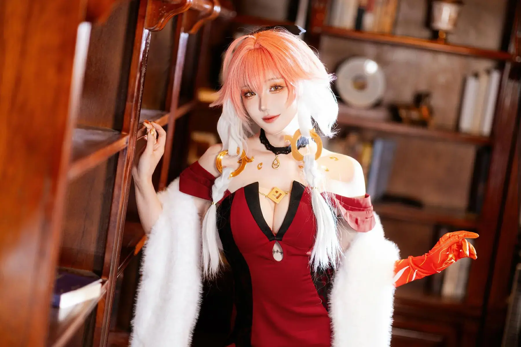 Cosplay｜瓜希酱 – 鸣潮 长离·必胜客联动