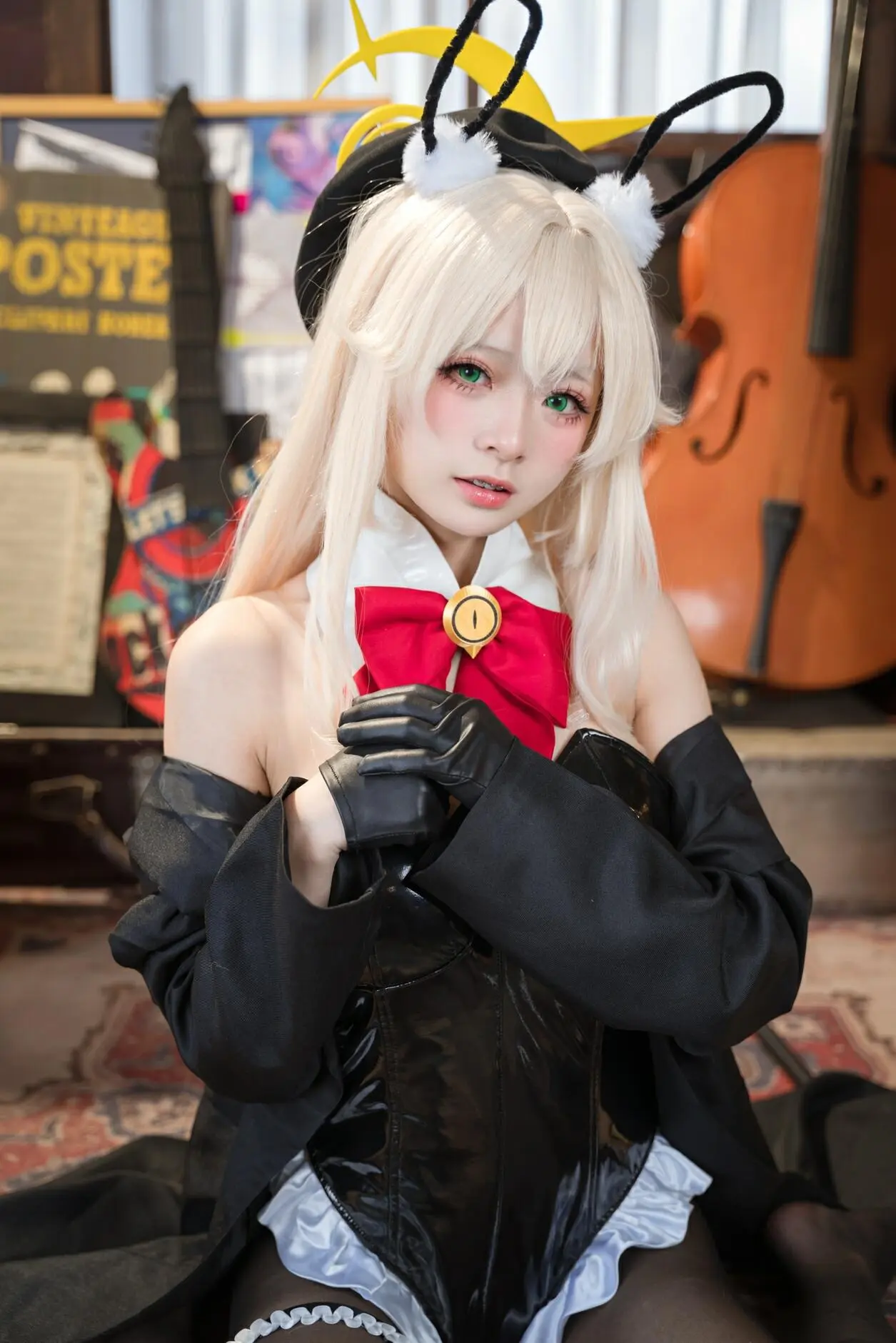 Cosplay｜九柒喵 – 蔚蓝档案 笑面教授兔女郎