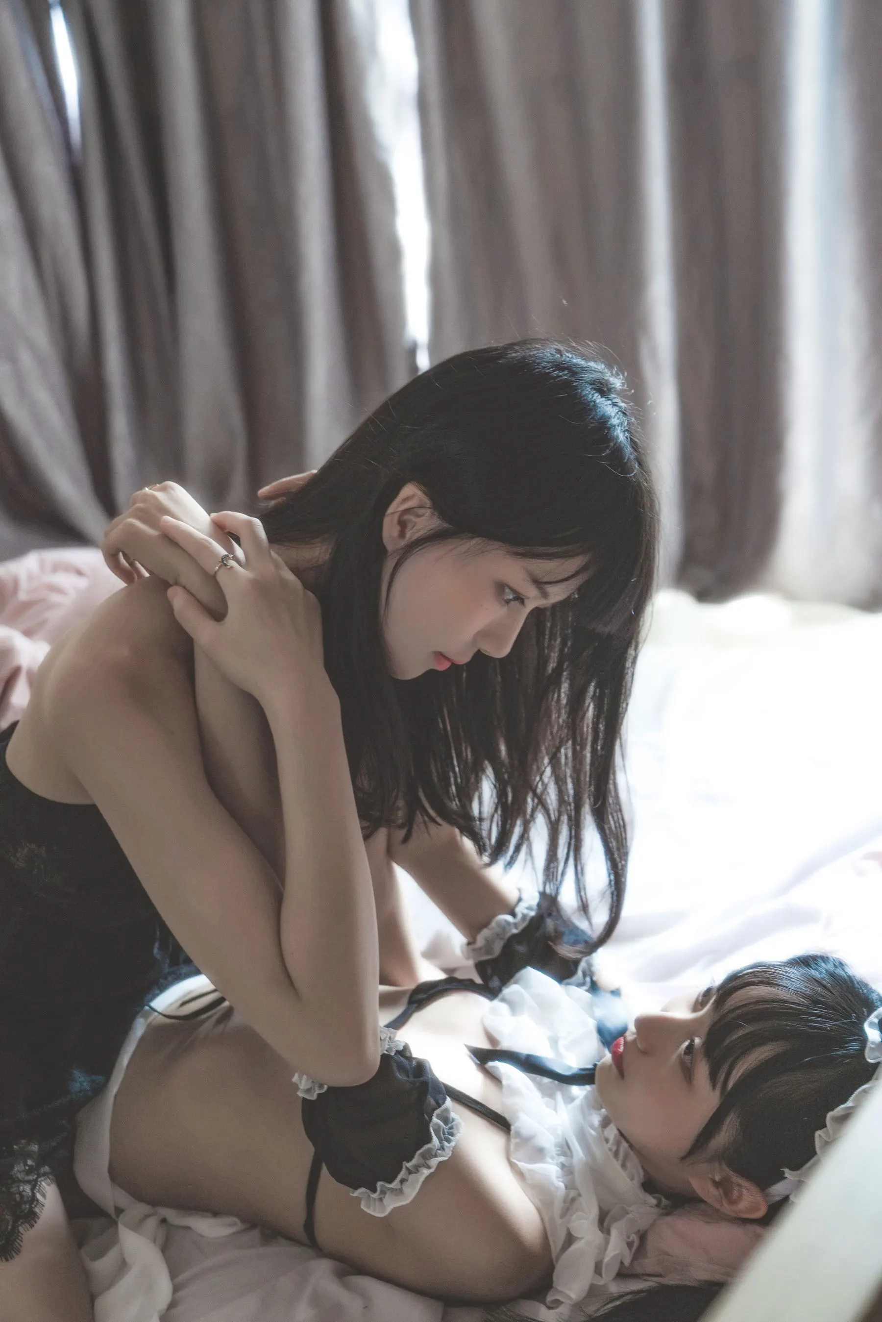 木绵绵OwO x 樱桃喵顶级联动：《暮(黑裙×妹抖)》全网安利，这波双倍暗黑女仆感真的顶不住