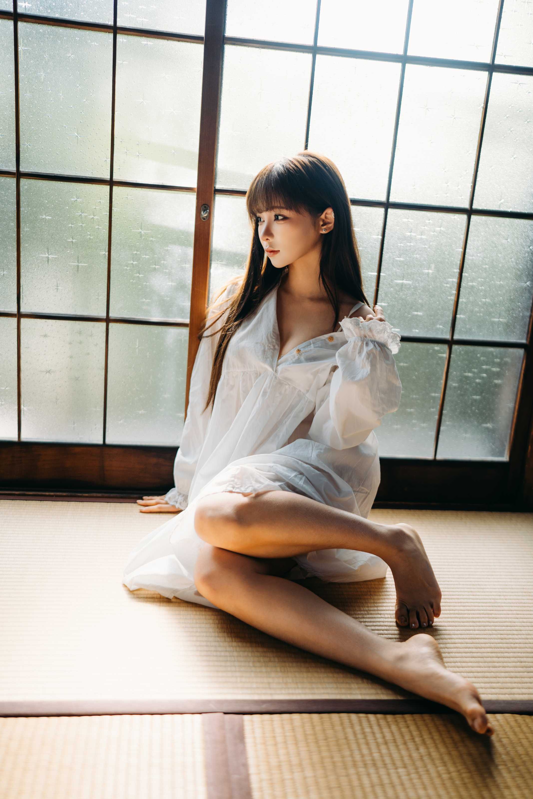 蠢沫沫 阳,光影交织下的元气少女与午后慵懒时光写真摄影故事 - 预览图 2 蠢沫沫 阳,光影交织下的元气少女与午后慵懒时光写真摄影故事 - 预览图 2