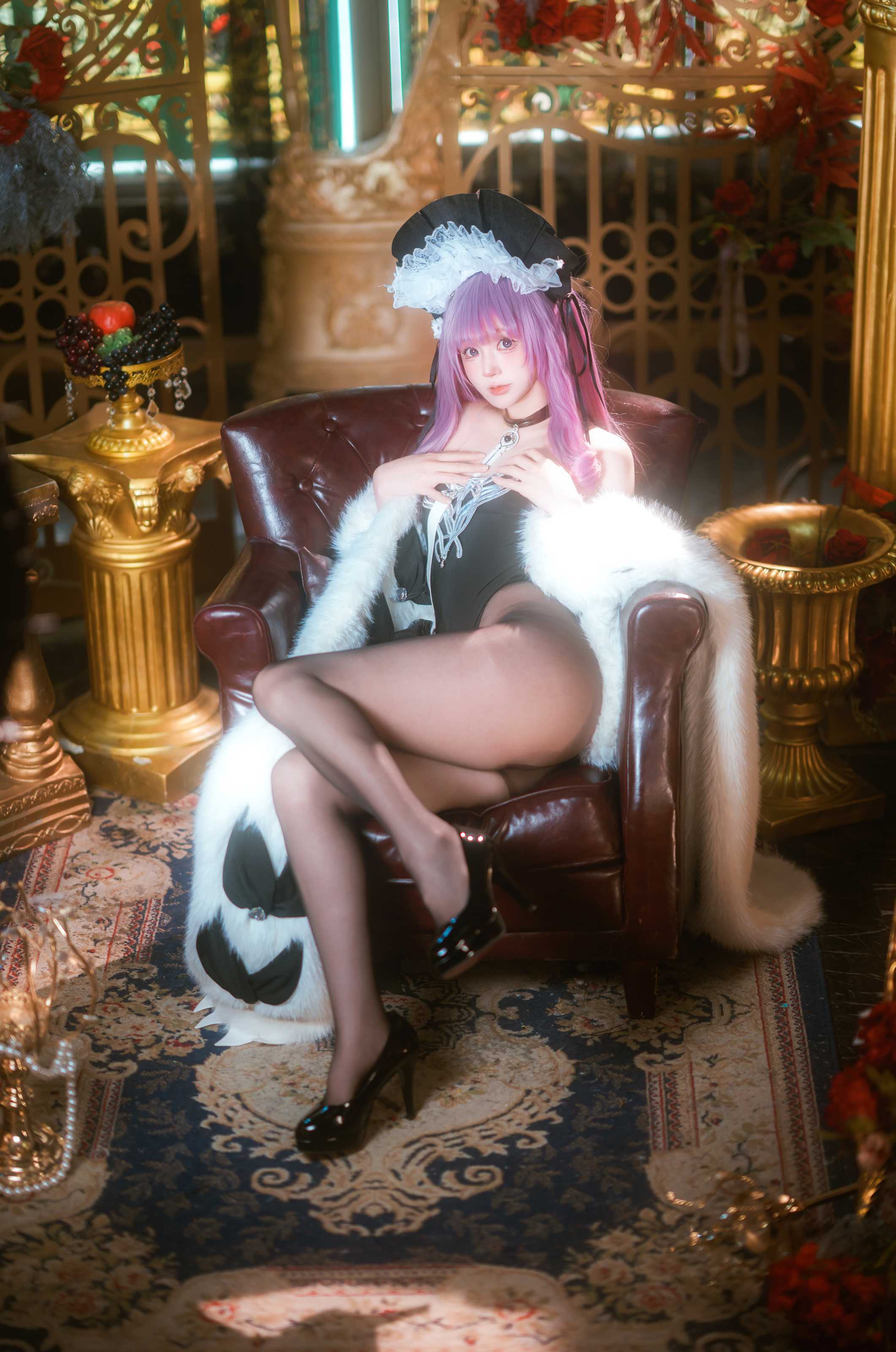 西园寺南歌 碧蓝航线 塔什干，冰蓝之瞳与浪花絮语下的舰船少女写真叙事