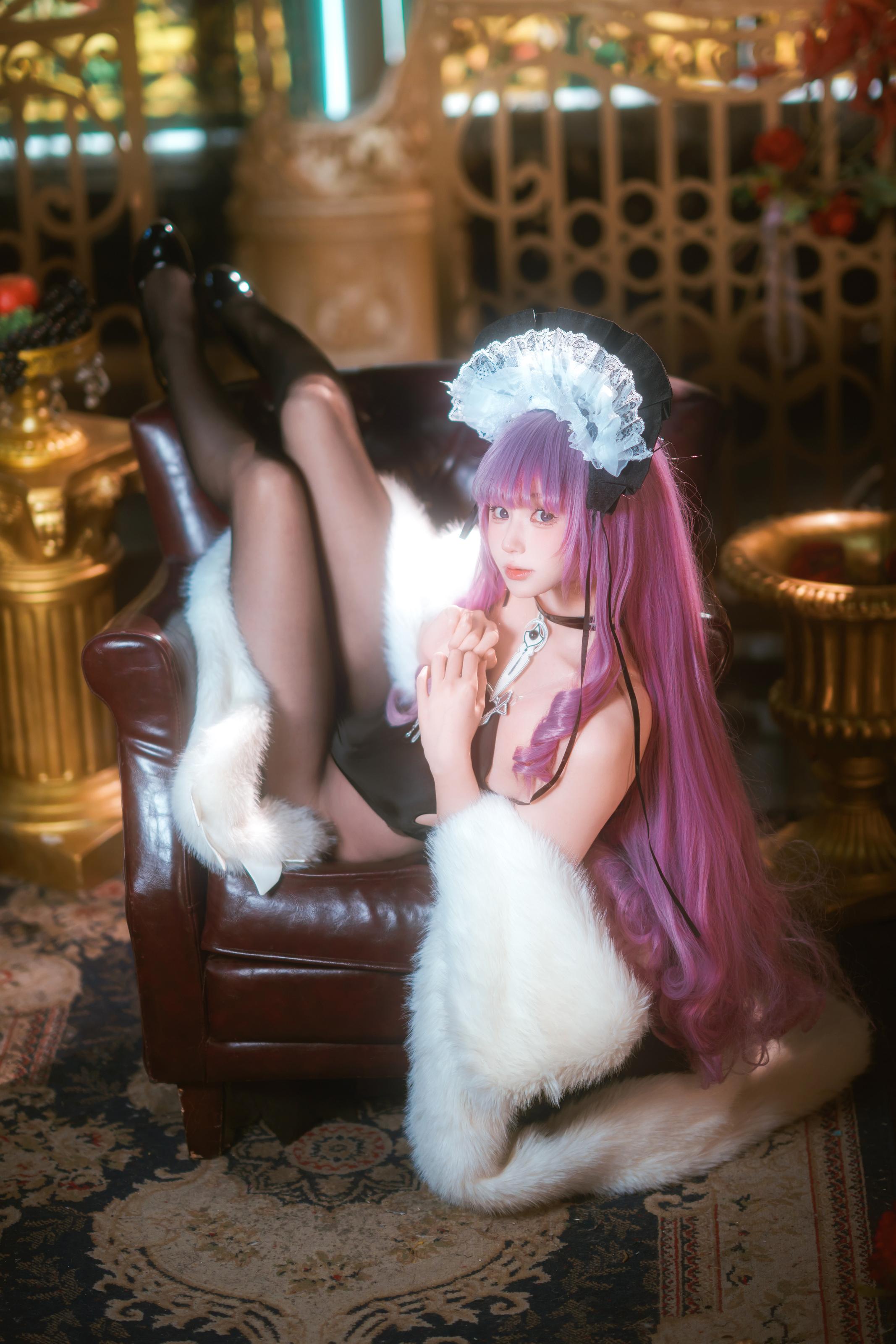 西园寺南歌 碧蓝航线 塔什干，冰蓝之瞳与浪花絮语下的舰船少女写真叙事