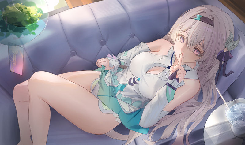 游戏《崩坏：星穹铁道(Honkai Star Rail、崩壊：スターレイル、崩铁)》的人气角色“流萤(Firefly)”的高清角色图包