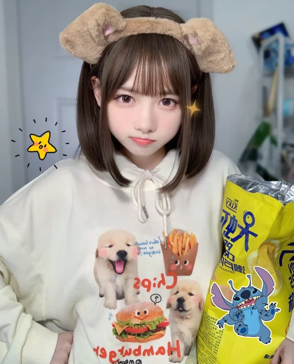 奇怪你爱小狗。奇怪你总神游