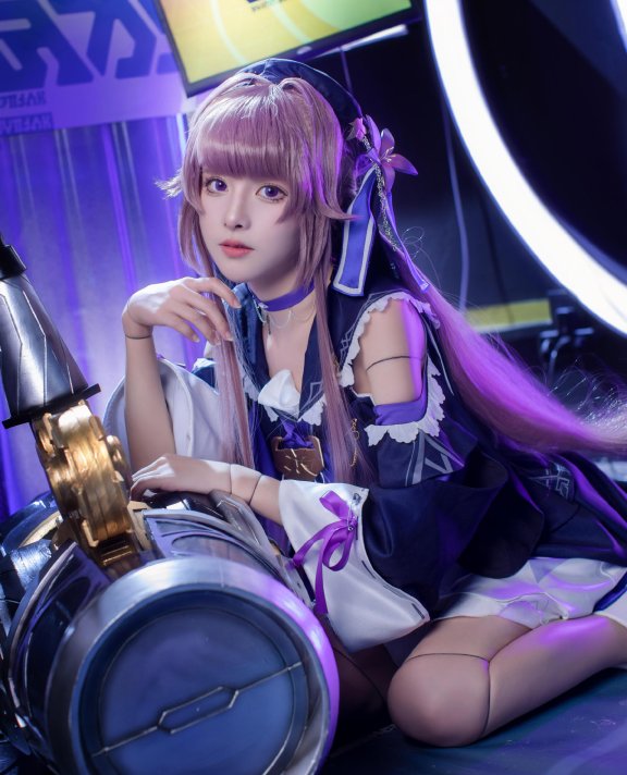 好看当然是好看的,但跟我小时候比,勉强七分相似吧。