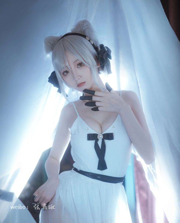 这套芭蕾又是早早做完衣服就开摆了捏 明日方舟 林雨霞