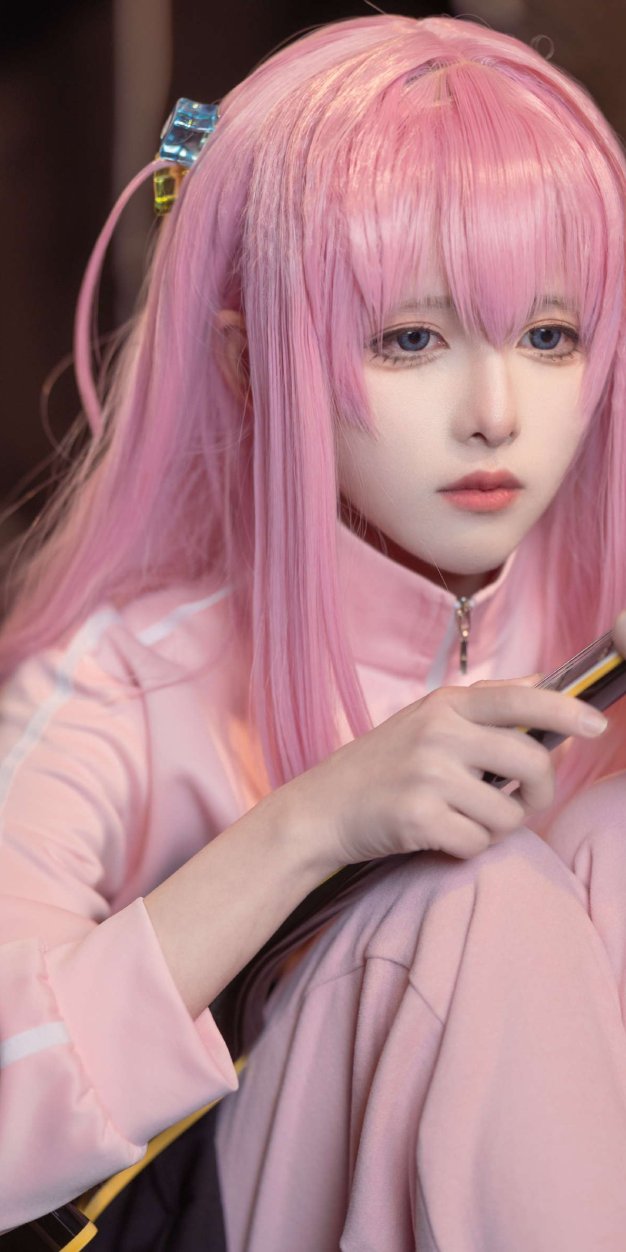 孤独摇滚 乐团相册里的波奇酱