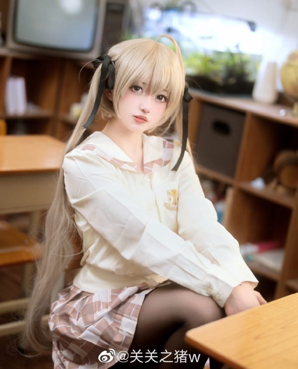 缘之空 穹妹校服 魔法收音机本机 拍的好呀!