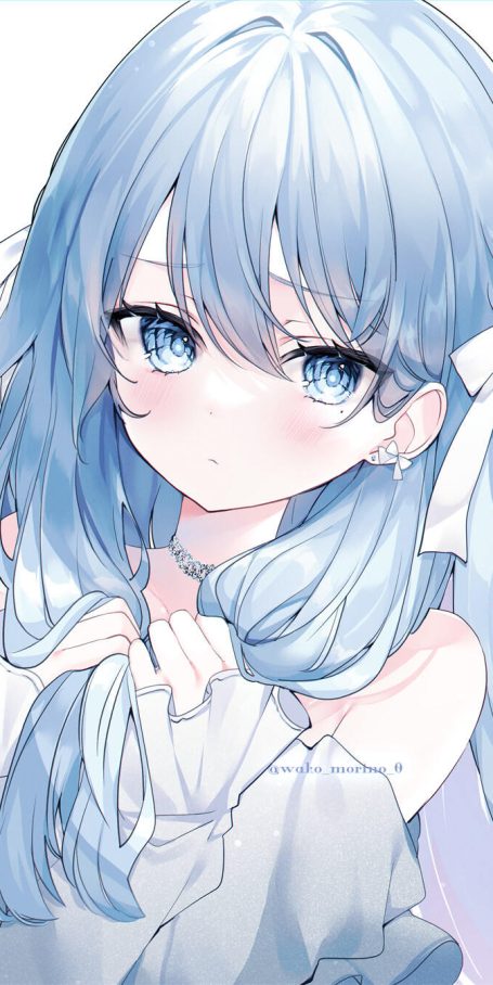 清河海风溶溶月色，共赏之人就在身侧