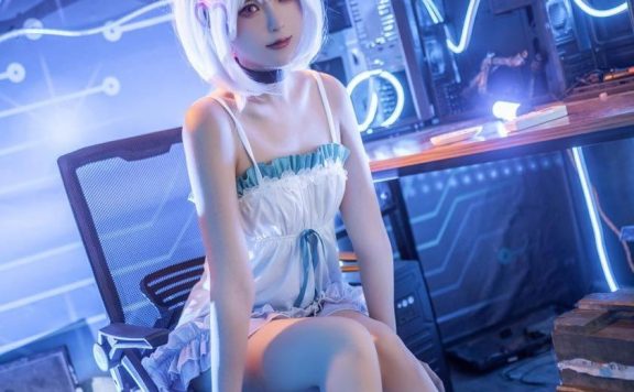 Quan冉有点饿(拖拉大王)_写真coser美图作品合集下载|持续更新