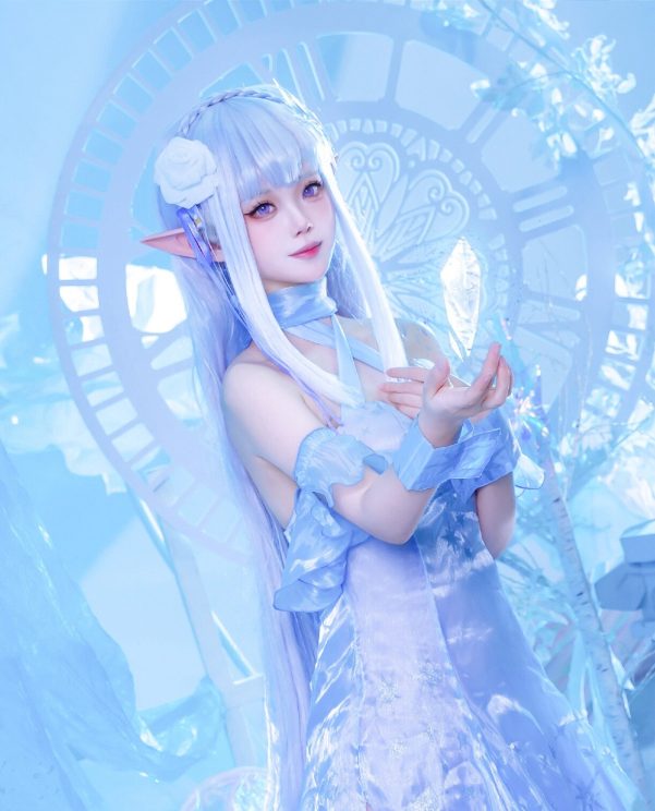 cosplay Re:从零开始的异世界生活 艾米莉亚