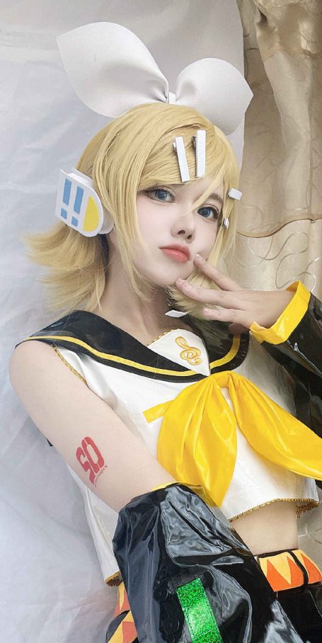 未来无法预料 别吝啬爱与生活