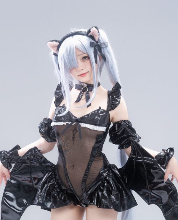 今天是不是可以向指挥官要糖果来着…