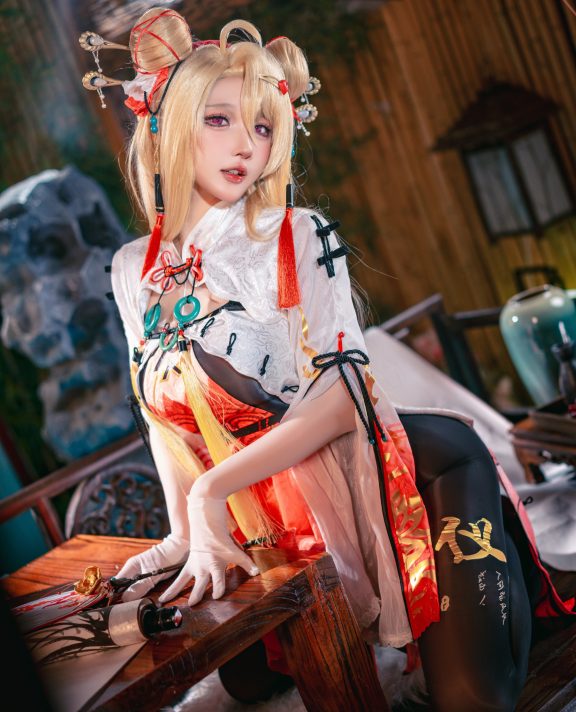 在踏上回家之旅的途中,为大家带来了新春皮的咎瓦尤斯??