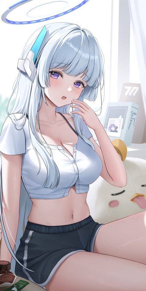 玫瑰和克莱因蓝，未曾谋面也终会相遇