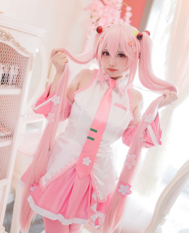 春日的樱色妖精🌸 樱初音!樱初音!终于发这套啦