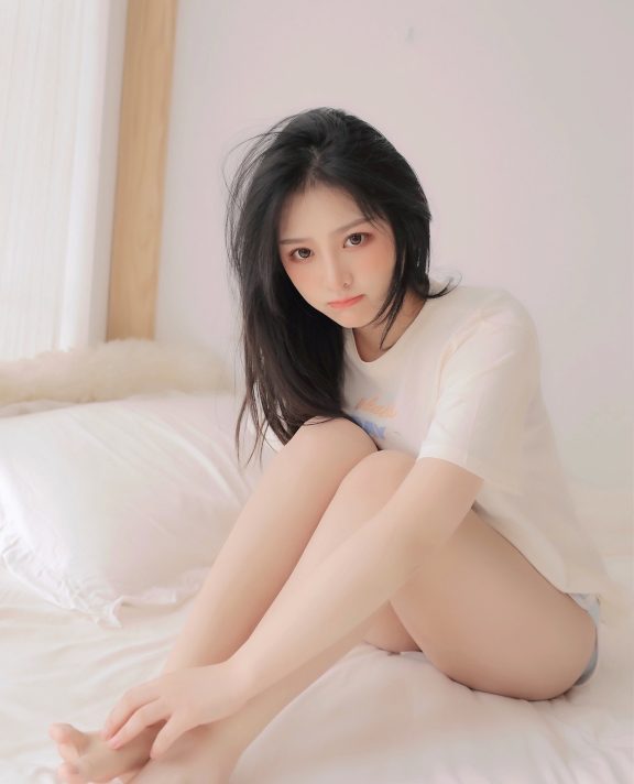 没人能拒绝初恋脸的美少女吧？！清纯感拉满！