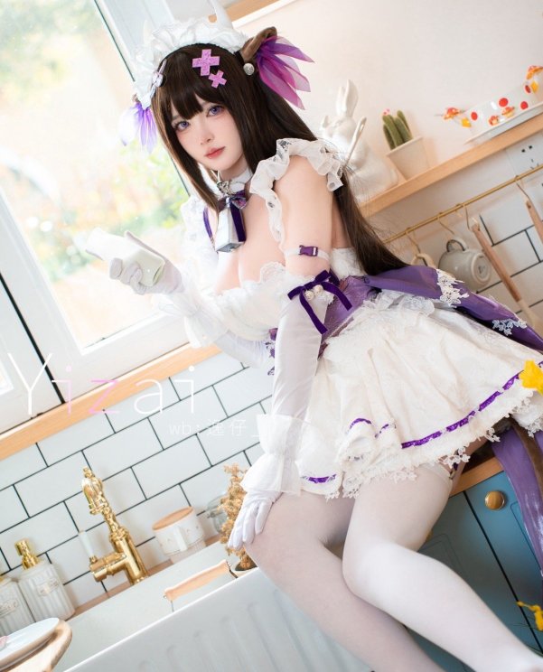 碧蓝航线 Coser@逸仔，带你穿梭二次元世界