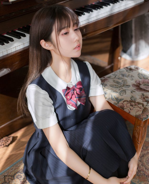 有这文静学妹，那你还想着逃课吗