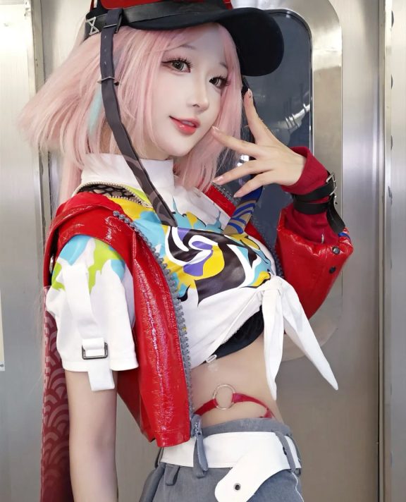 COSPLAY | 站在屋顶只对风说不想被左右