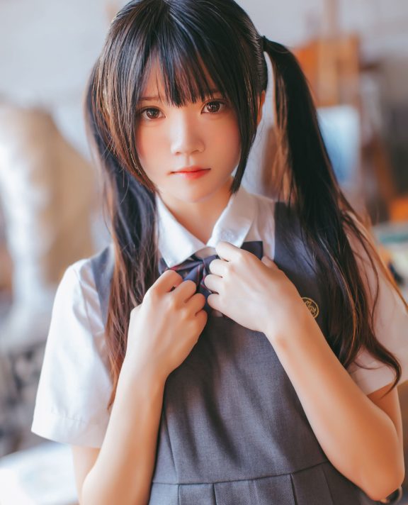 COSPLAY | 桜桃喵 – 画室少女 COS写真