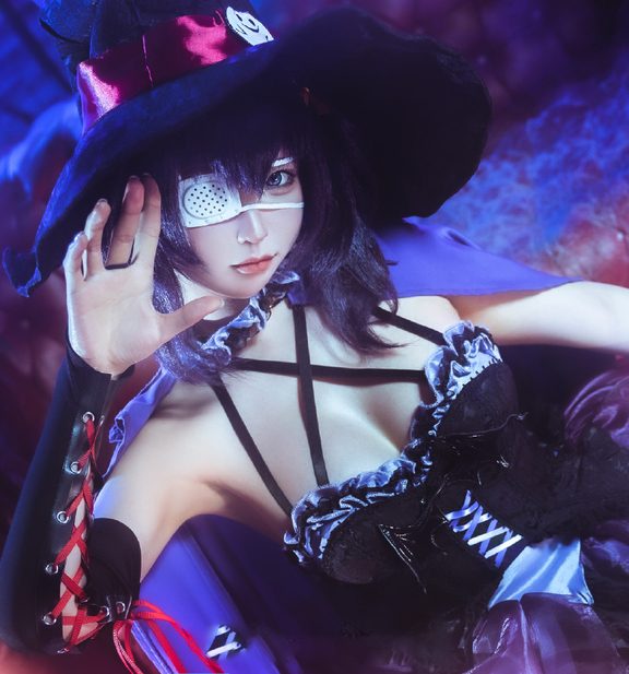 《六花cos》和我缔结邪王真眼 恋人契约的上级契约