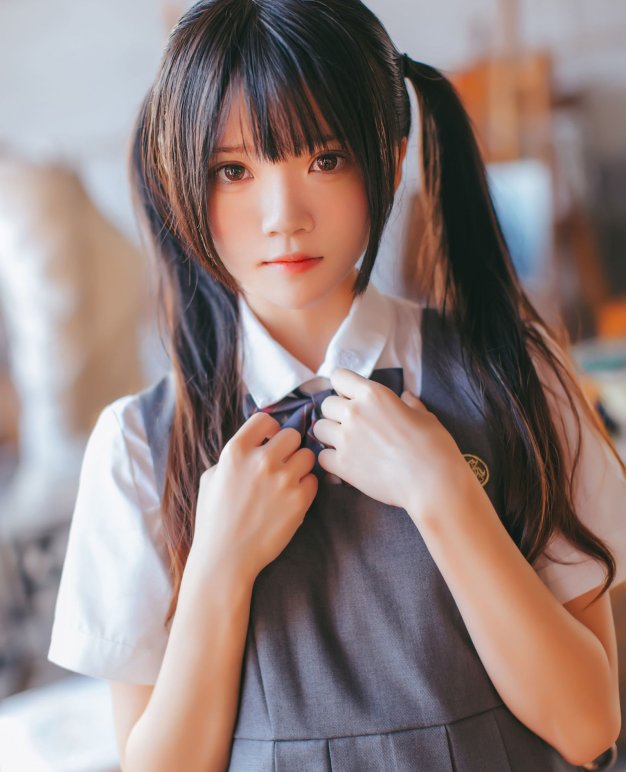 COSPLAY | 桜桃喵 – 画室少女 COS写真