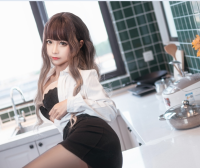 蠢沫沫 – 《制服》：经典与诱惑的完美融合