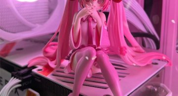 樱花初音未来手办MIKU泡面压可爱车载机箱桌面摆件景品女模型礼物