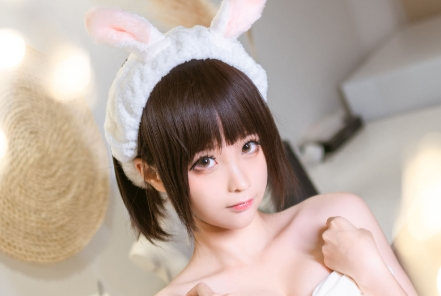 蠢沫沫 – 《蝴蝶结内衣》：打造纯真与诱惑的完美平衡