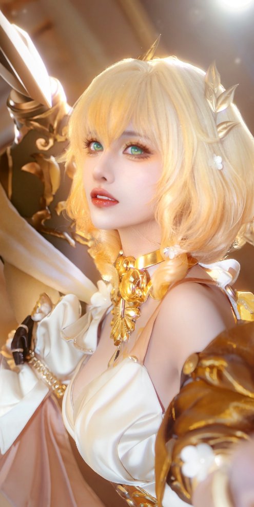 Cosplay | 轻抚圣城的丝网，凝听命运的生息