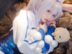 Cosplay | 兔兔耳朵立起来很好摸…？碧蓝航线