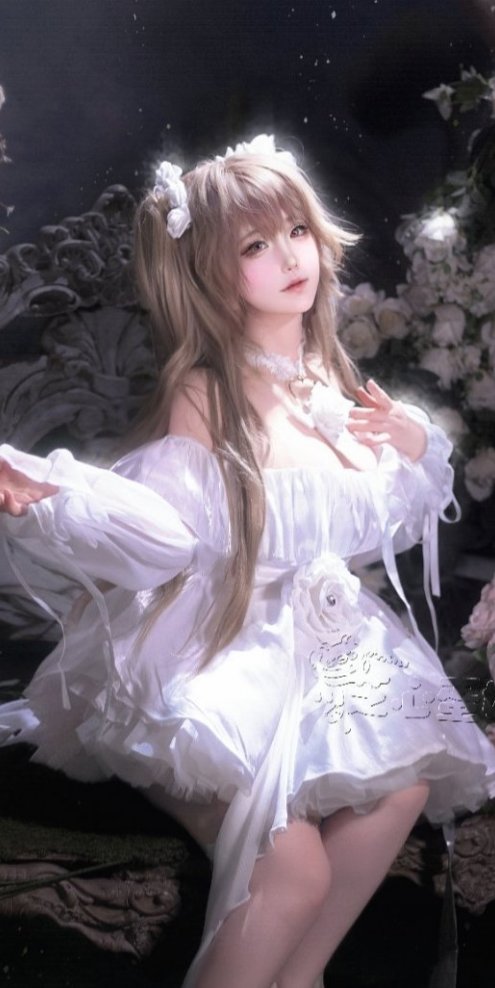 Cosplay | 老师的笑容……安克雷奇，最喜欢了！碧蓝航线