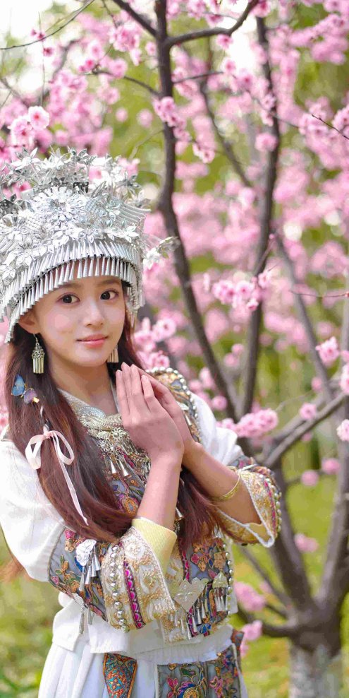 苗家小可爱_出镜：小亿 – 美图作品图片欣赏