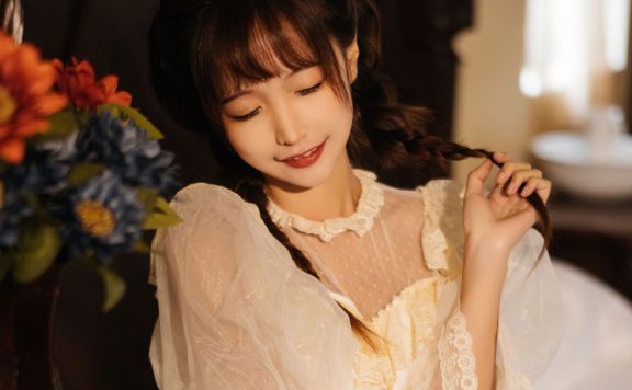 蠢沫沫 – 《古着》:一场复古与现代交融的美丽演绎