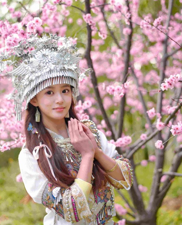 苗家小可爱_出镜：小亿 – 美图作品图片欣赏