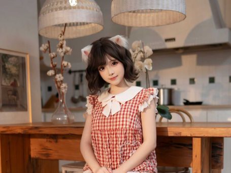 Bangni邦尼 木屋喵语，森林系少女与慵懒猫耳碰撞的日系写真全记录