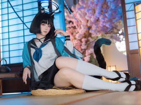 屿鱼Yukako 蔚蓝档案 桐生桔梗，摄影师镜头下夏日海风与学院制服的浪漫邂逅