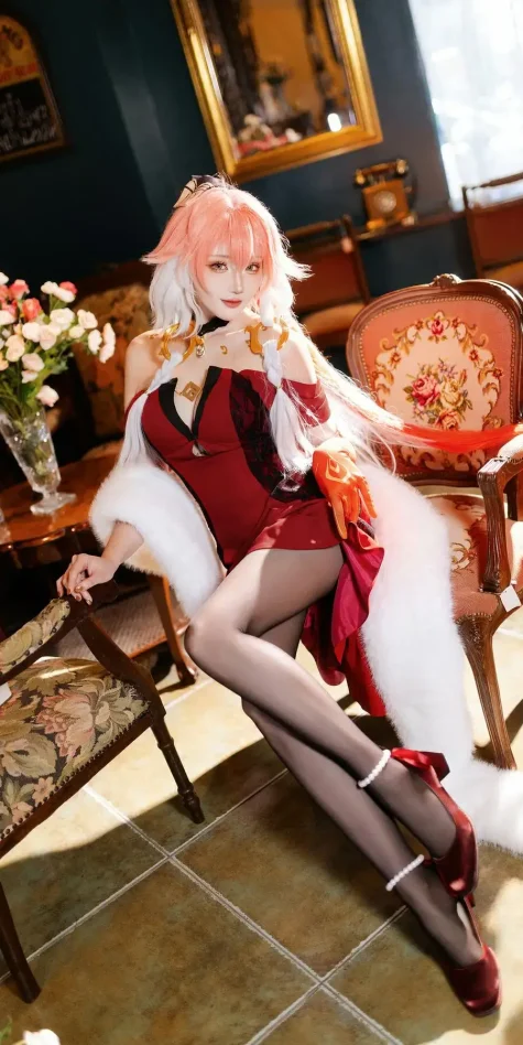 Cosplay｜瓜希酱 – 鸣潮 长离·必胜客联动