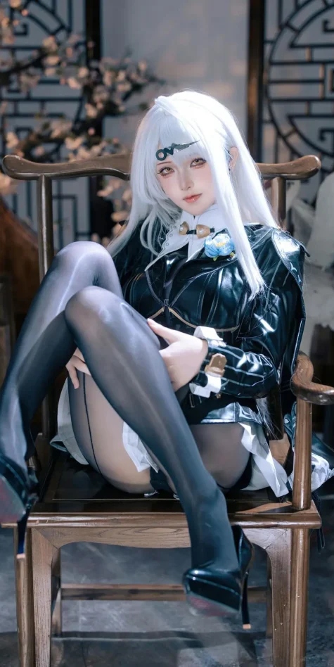 Cosplay｜屿鱼 – 绝区零 仪玄·墨形影踪