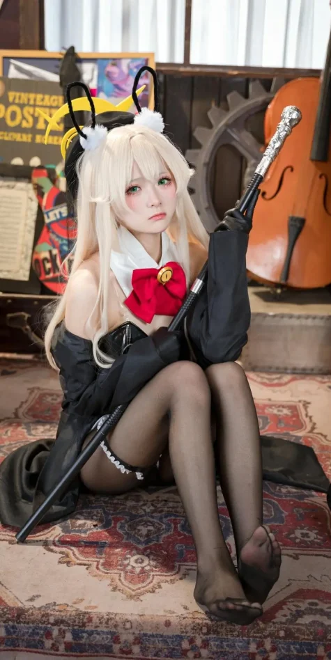 Cosplay｜九柒喵 – 蔚蓝档案 笑面教授兔女郎