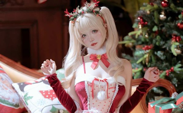 阿薰kaOri 迟到的圣诞礼包,冬日暖阳下的梦幻圣诞写真全记录