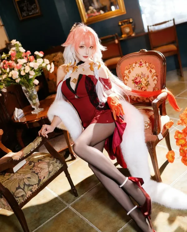 Cosplay|瓜希酱 – 鸣潮 长离·必胜客联动
